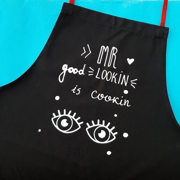 Престилка | Mr Good Lookin Is Cookin | Тиноски