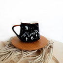 Црна шолја со дрвена тацна | To The Stars | Тиноски